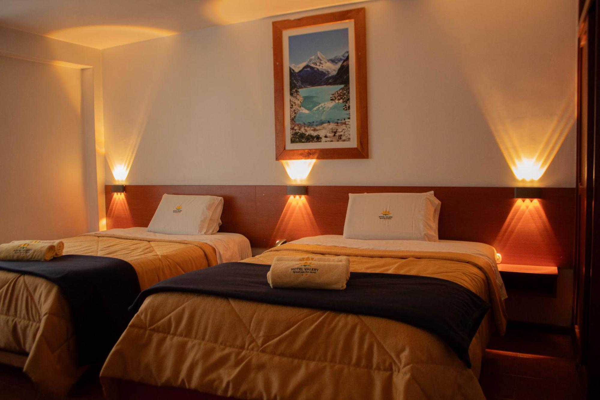 Hotel Valery 2 Estrellas Huaraz  Bagian luar foto